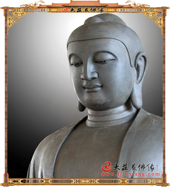 释迦牟尼佛泥塑佛像